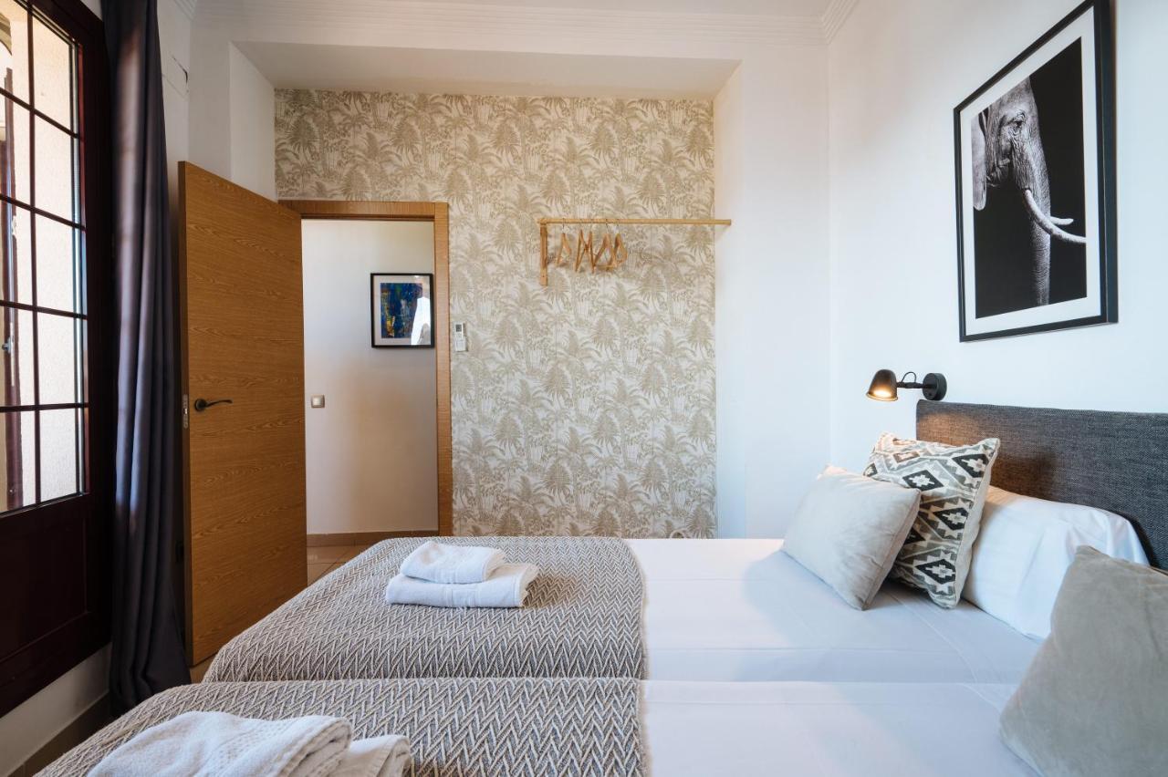 Homeyseville-Amazing Penthouse Giralda Views 8 Pax, Parking Optional Esterno foto